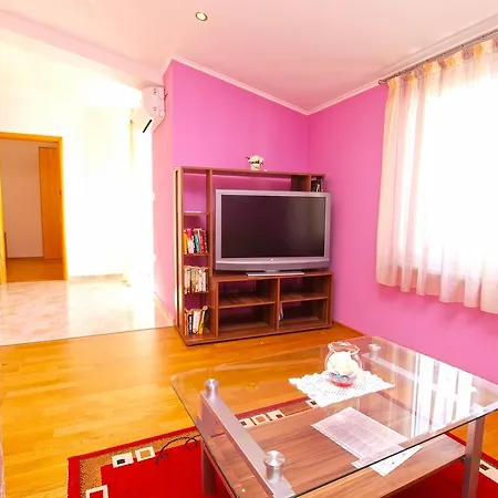 Stana 1020 Apartment *